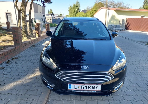 Ford Focus cena 44900 przebieg: 98234, rok produkcji 2016 z Leszno małe 121